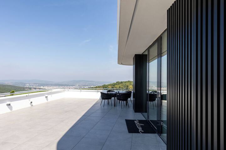 Terrace/Patio 18 of 37