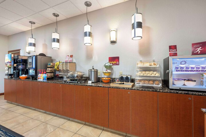 Breakfast/Coffee Service 50 of 54