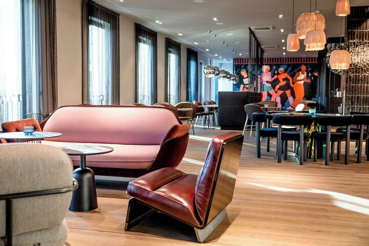 Exterior of Motel One Berlin-Potsdamer Platz