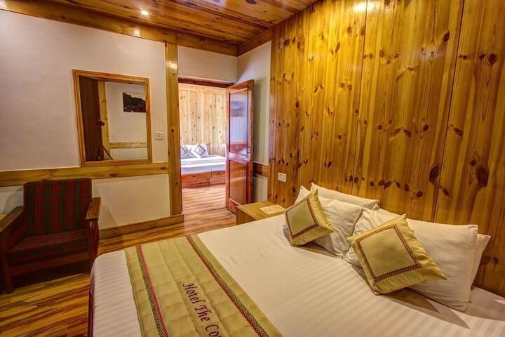 Room 8 of 38