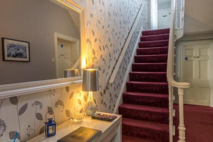 Suite Room