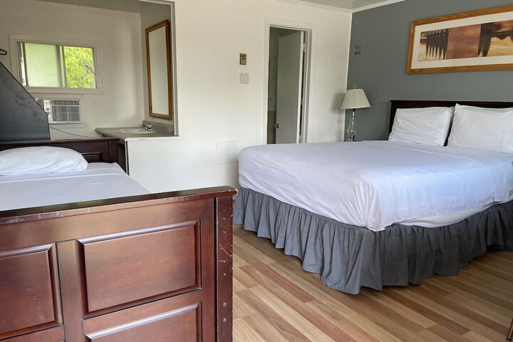 Room 16 of 55