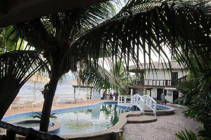 Pool 19 of 53