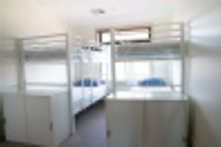 Room 16 of 36