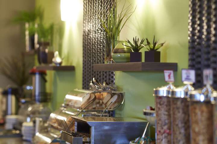 Breakfast/Coffee Service 28 of 45