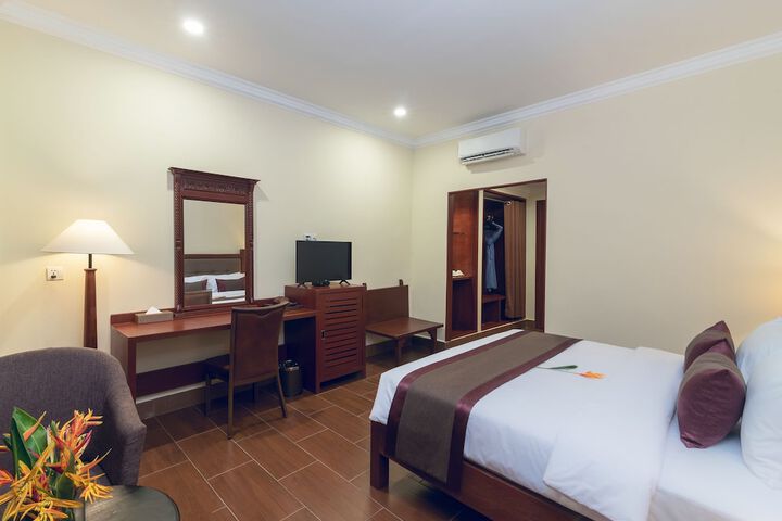 Room 27 of 105