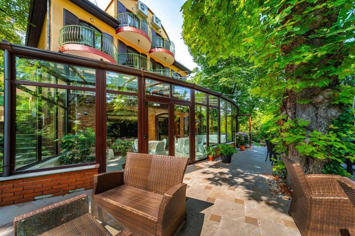 General 30 of 50