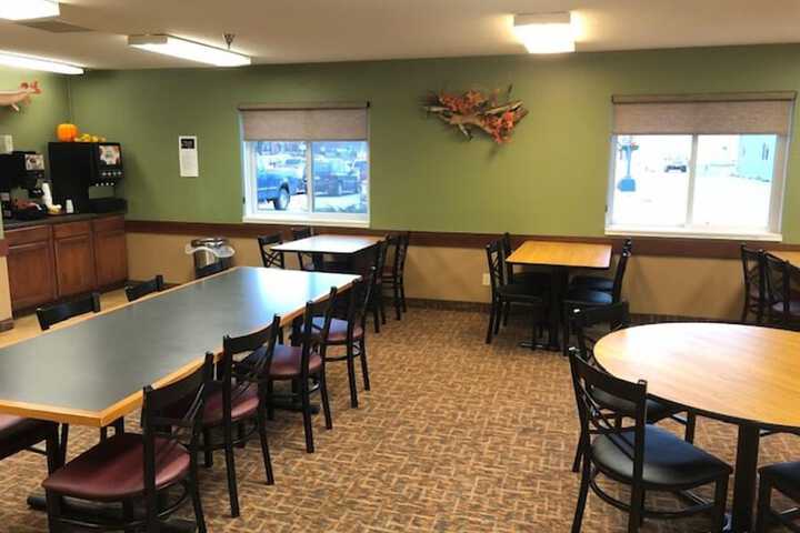 Breakfast area
