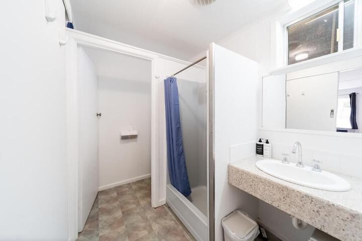 Room 14 of 22