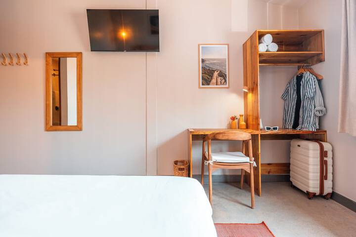 Room 15 of 64