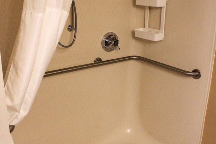 Room 10 of 29
