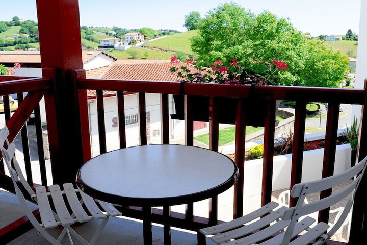Terrace/Patio 25 of 27