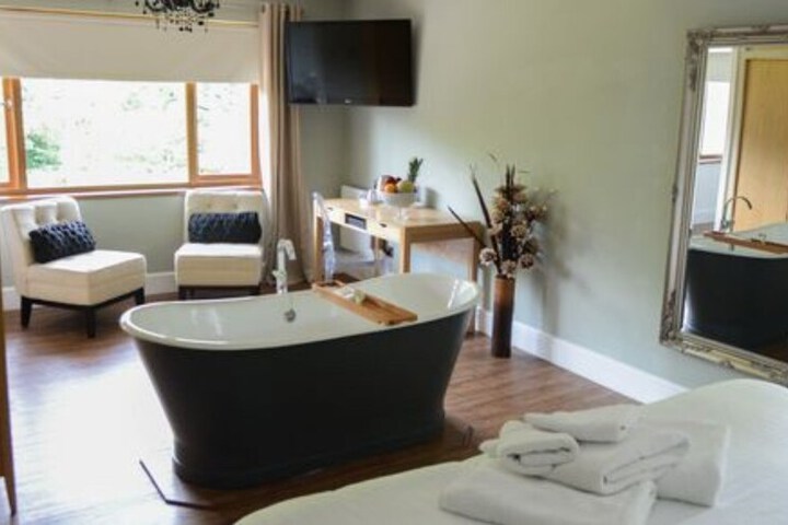 Room 20 of 73