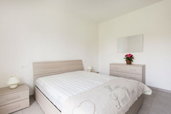 Room 195 of 450