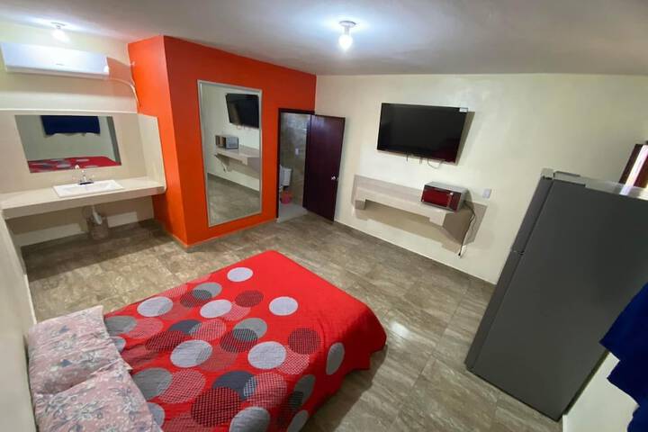 Room 2 of 4
