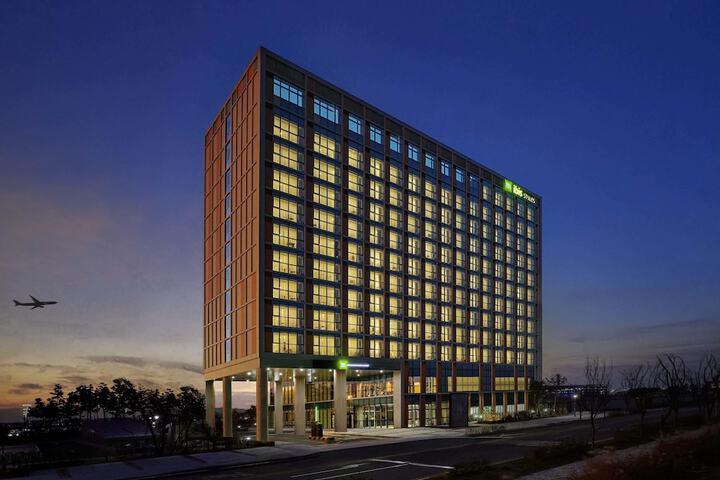 ibis Styles Ambassador Incheon Airport T2