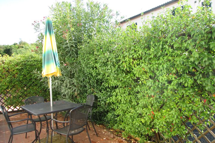Terrace/Patio 30 of 58