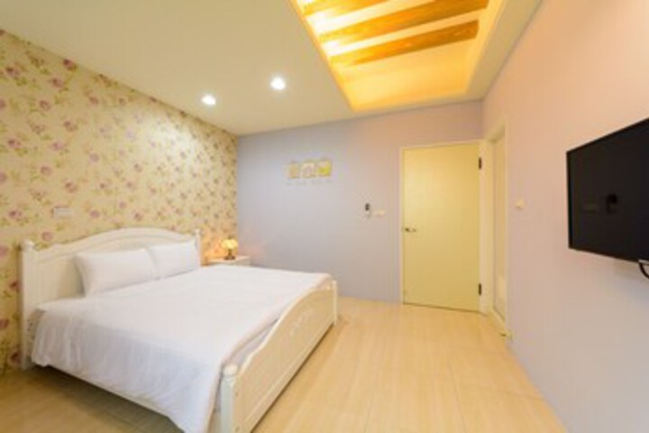 Room 42 of 43