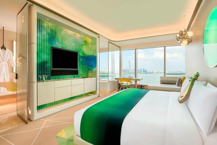 Room 11 of 168
