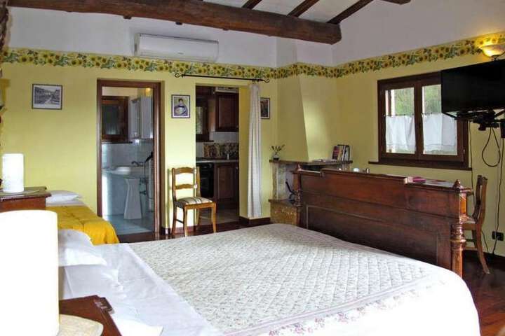 Room 27 of 101