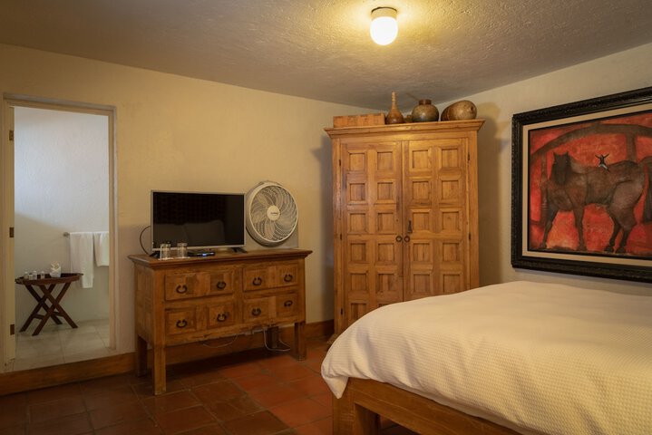 Room 15 of 50