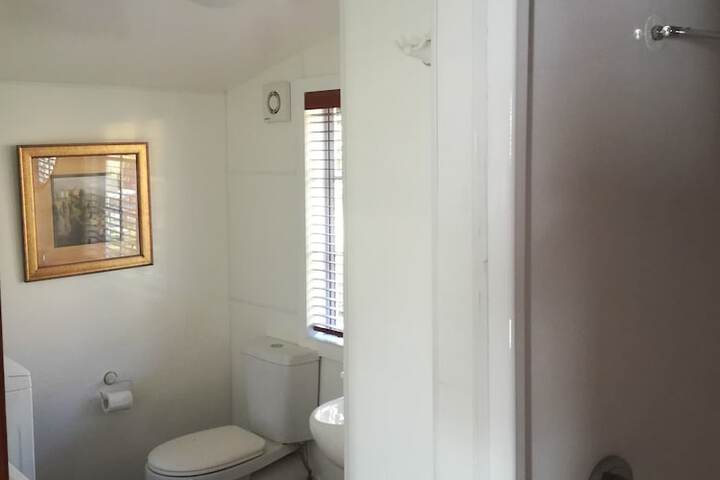 Room 22 of 40
