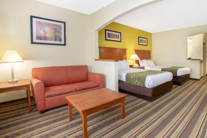 2 Double Beds (2 of 7)