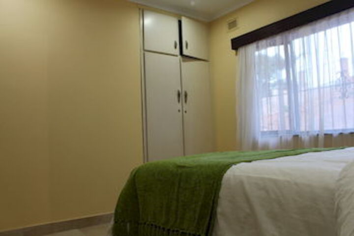 Room 10 of 22