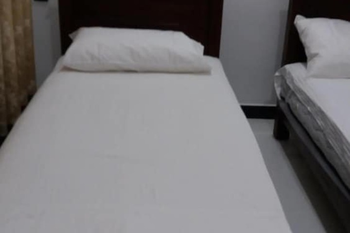 Room 19 of 75