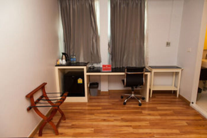 Room 17 of 26