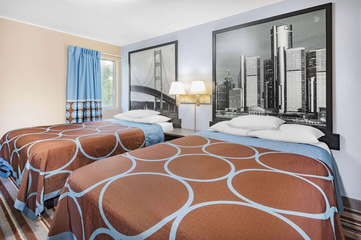 Room 4 of 45
