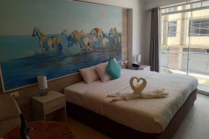 Room 37 of 70