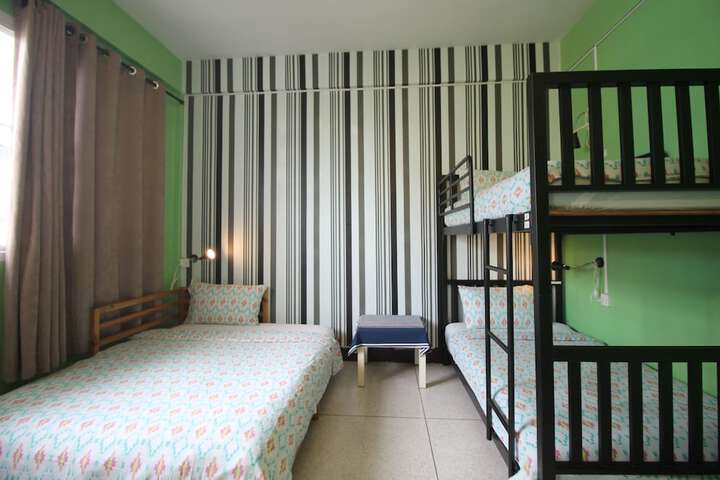 Room 23 of 210