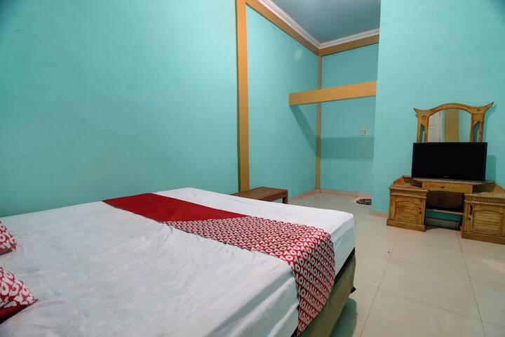 Room 13 of 27