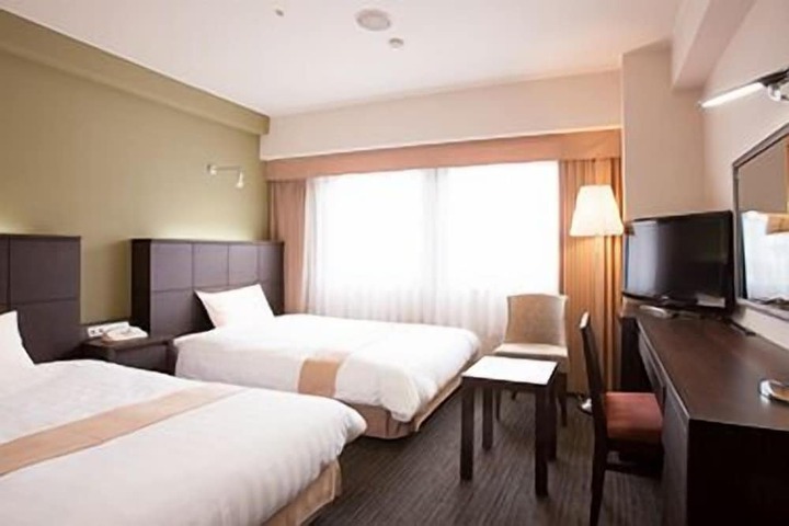 Room 13 of 45