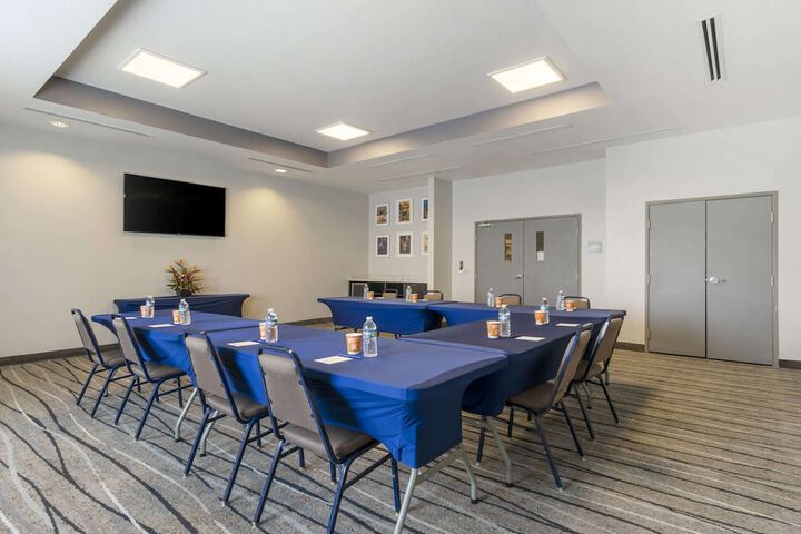 Meeting facility