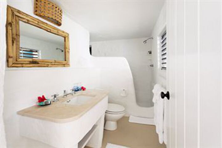 Room 3 of 17