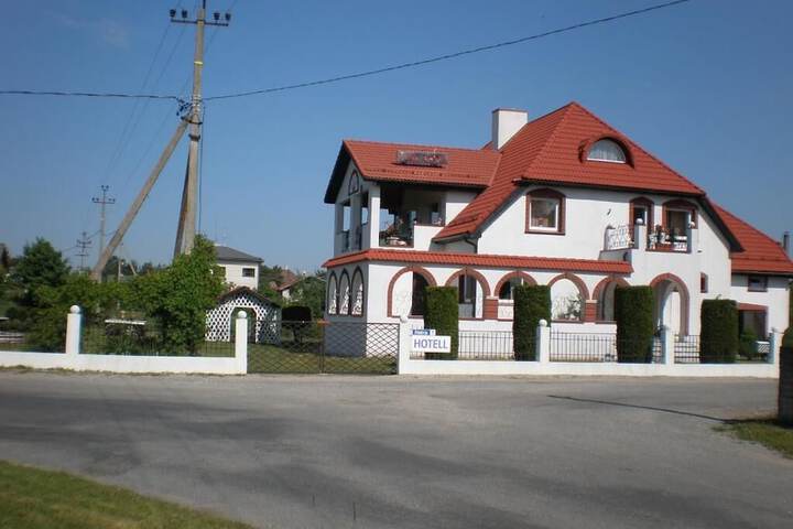 Hotel 56 of 62