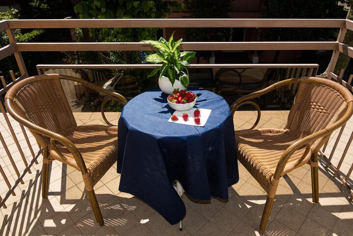Terrace/Patio 23 of 46