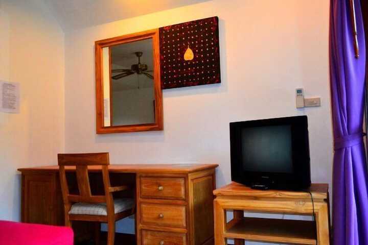 Room 36 of 71