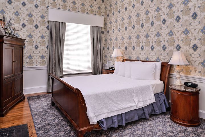 2 Queen Beds Special Interior Entrance (18 of 27)