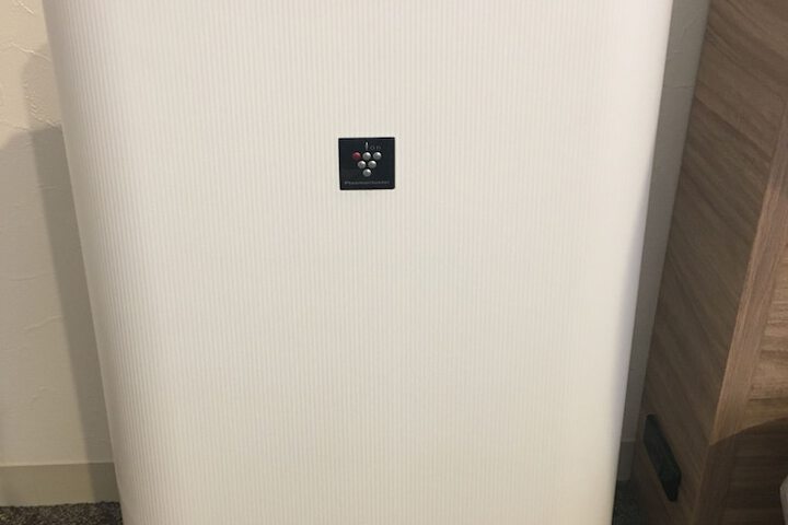 Room 14 of 30