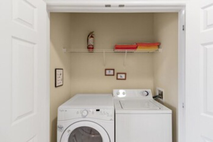 Laundry 40 of 165