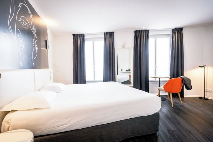 Room 46 of 109