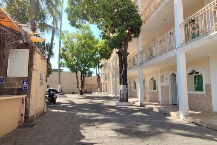 Hotel Las Cúpulas