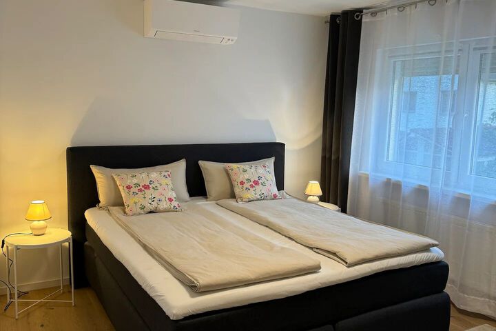 Room 21 of 25
