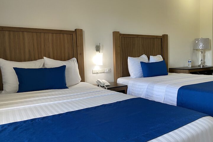 Room 15 of 25