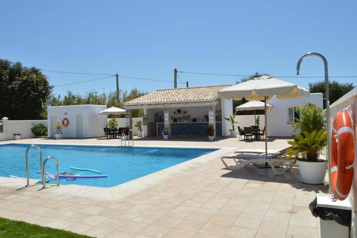 Hotel with Pool
