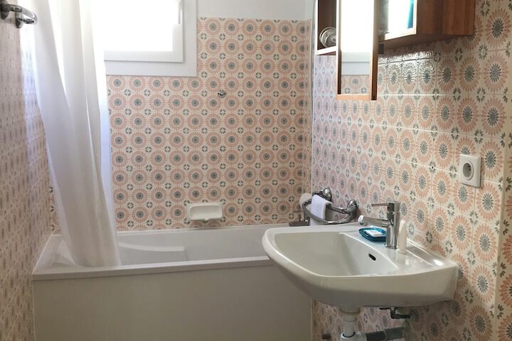 Room 37 of 57