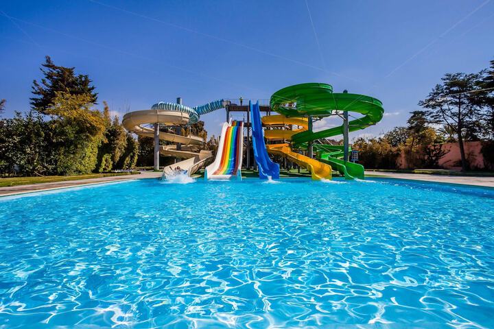 Pool 92 of 184